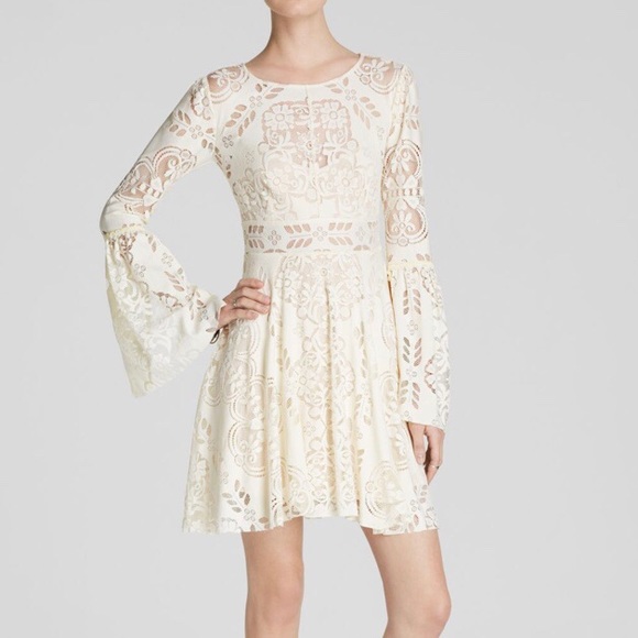 Cream Lace Bell Sleeve Dress | Poshmark